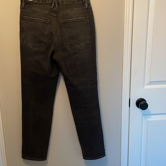 Good American women’s denim pants with crossover waist - Picture 5 of 6